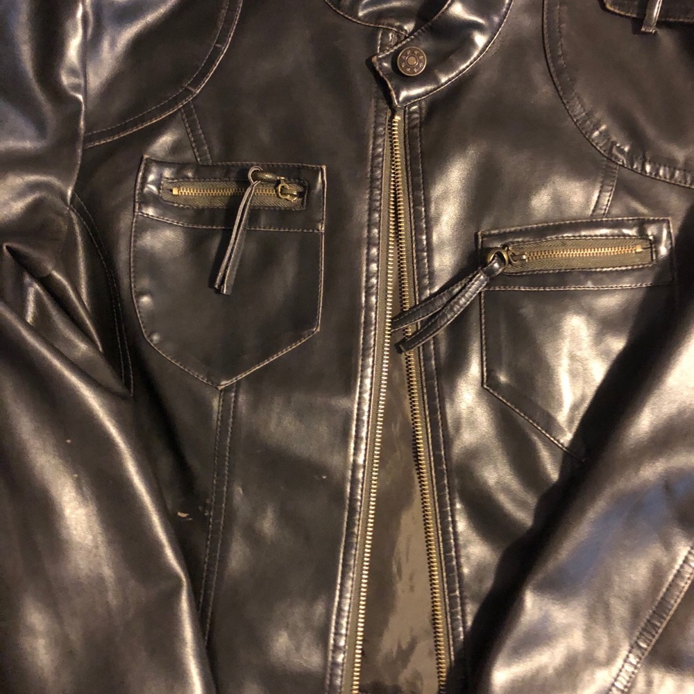 Jacket - Picture 4 of 7